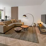 Prestige Xl Full-home Near Center And Park * רוזנדאל