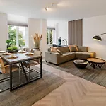 Prestige Xl Full-home Near Center And Park *