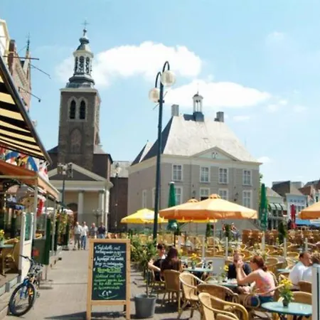 Prestige Xl Full-home Near Center And Park Roosendaal